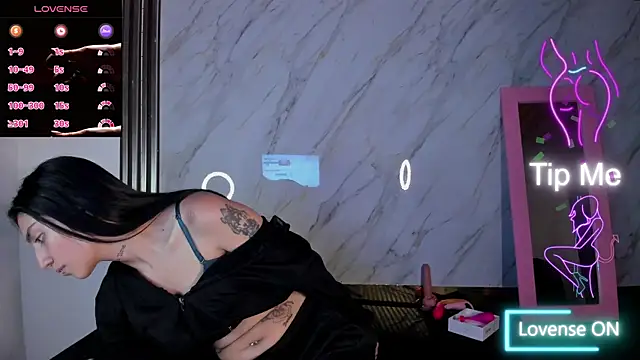 Sasha Blonde online show from 30, 10, 2025