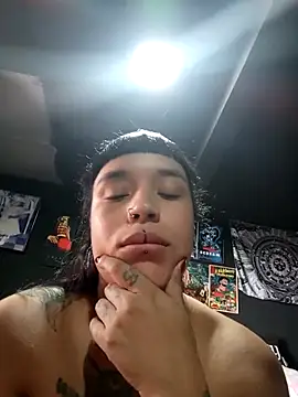 Isis Bathory online show from 24, 10, 2025