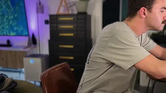 bobbyatx online show from 19, 11, 2025