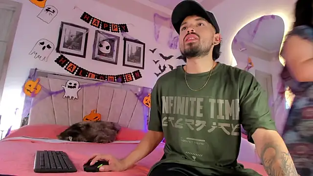  JustXFriends  online show from 2, 11, 2025