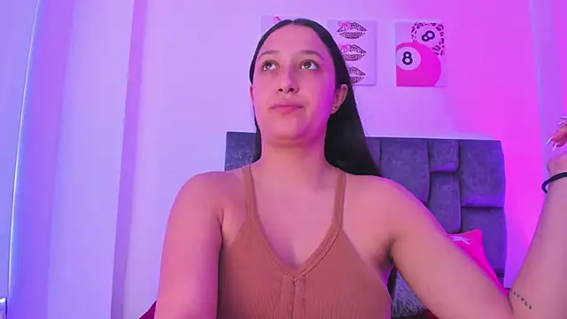 Snapshot of kittymonroe1 chatting on 14, 2, 2026 kittymonroe1 online show from 14, 2, 2026