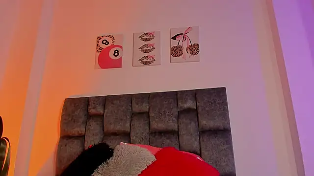 kittymonroe1 online show from 15, 1, 2026