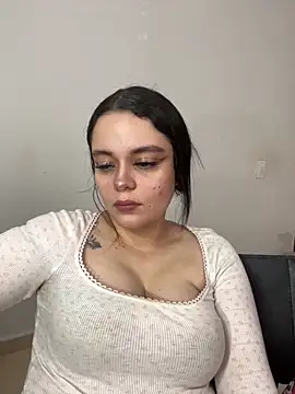 Selena Roa online show from 14, 2, 2026