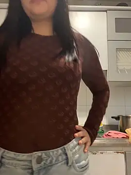 Selena Roa online show from 10, 5, 2026