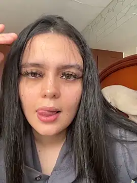 Selena Roa online show from 25, 5, 2026