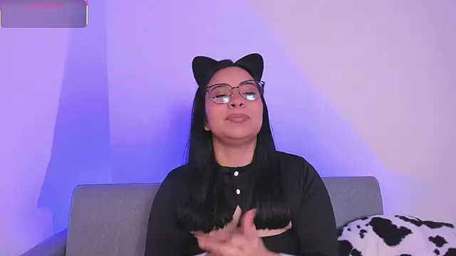 miah storm online show from 1, 12, 2025