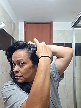 viviana-sexi online show from 4, 2, 2026