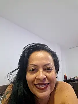 Snapshot of viviana-sexi chatting on 9, 6, 2026 viviana-sexi online show from 9, 6, 2026