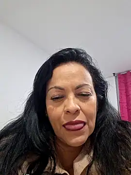 Snapshot of viviana-sexi chatting on 5, 6, 2026 viviana-sexi online show from 5, 6, 2026