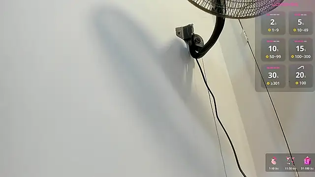 Snapshot of mirandaduboiss chatting on 30, 6, 2026 mirandaduboiss online show from 30, 6, 2026
