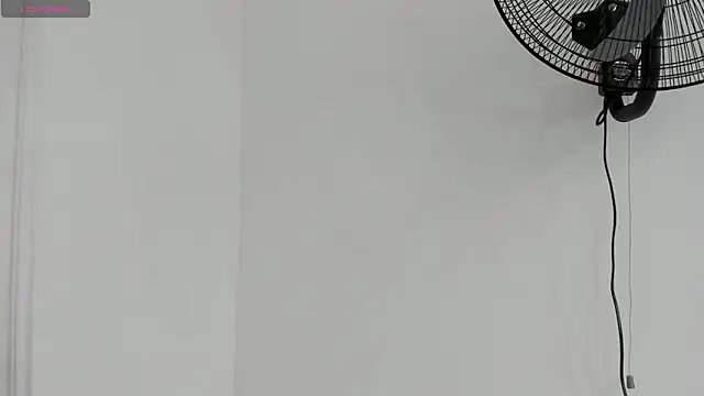 mirandaduboiss online show from 2, 4, 2026