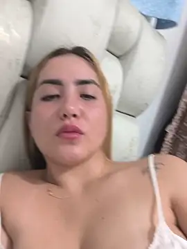 iamdulce  online show from 23, 5, 2026