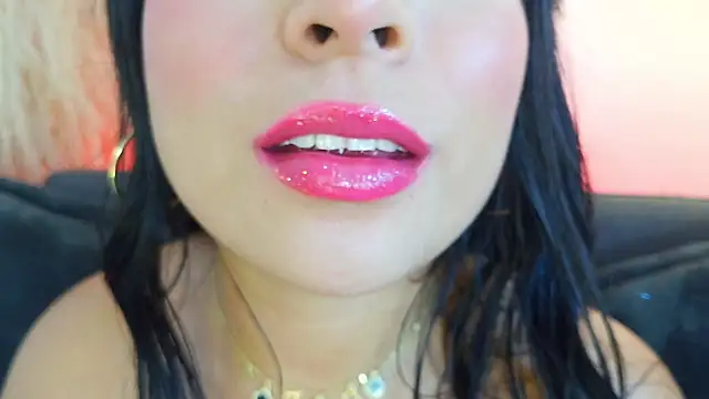 mia roux1 online show from 22, 3, 2026