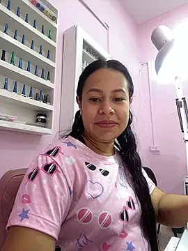 PaulaCruz01 online show from 12, 11, 2025