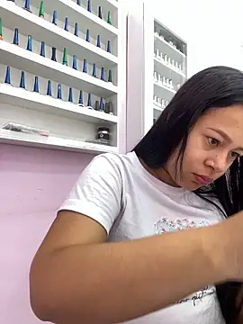 PaulaCruz01 online show from 13, 11, 2025