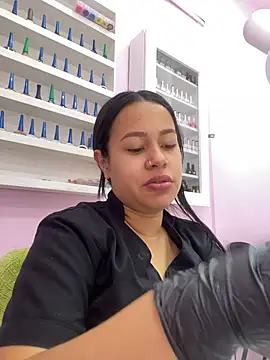 PaulaCruz01 online show from 14, 11, 2025