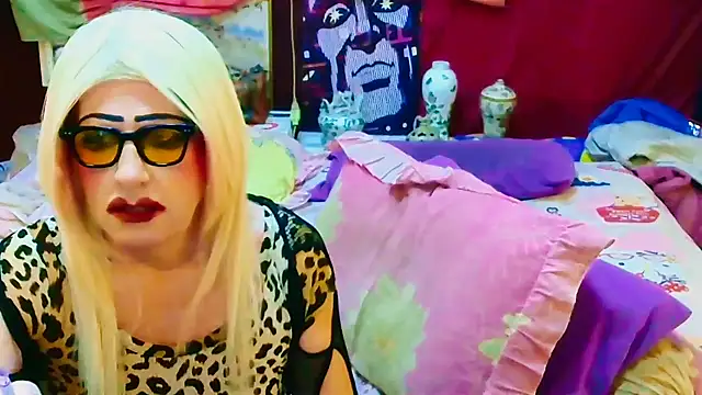 horni4luv online show from 16, 12, 2025