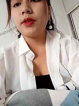 love-xx online show from 5, 11, 2025