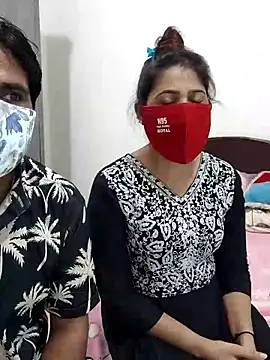 Snapshot of Bengoli_couple chatting on 22, 10, 2025 Bengoli couple online show from 22, 10, 2025