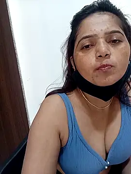 Snapshot of Bengoli_couple chatting on 21, 11, 2025 Bengoli couple online show from 21, 11, 2025