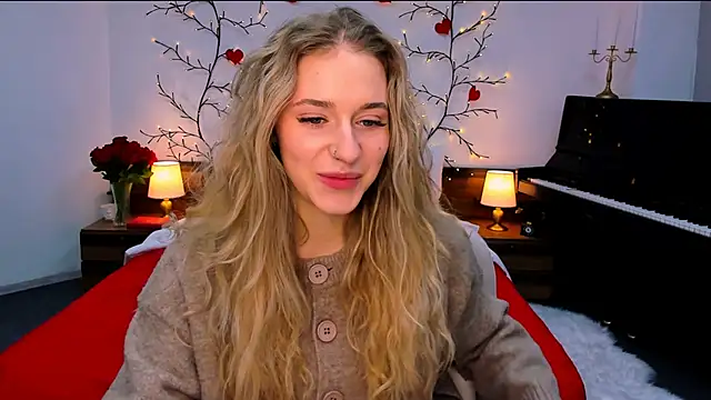 sassy cutie online show from 25, 10, 2025