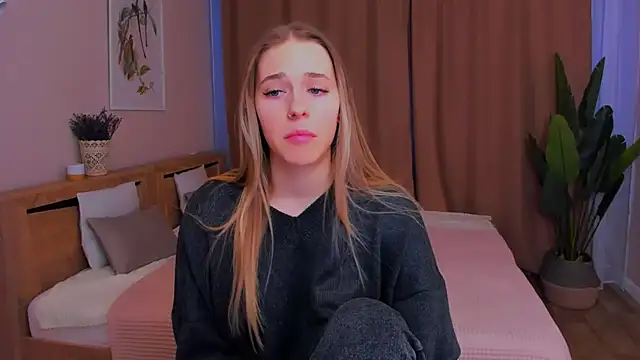 sassy cutie online show from 17, 2, 2026