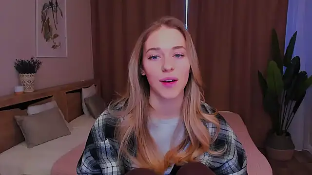 sassy cutie online show from 8, 2, 2026