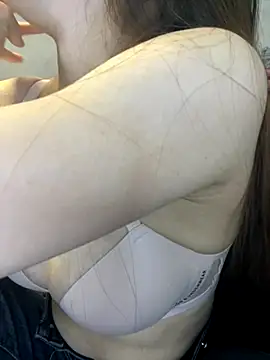 kitty-20x online show from 17, 11, 2025