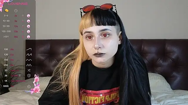  JustCass  online show from 28, 11, 2025