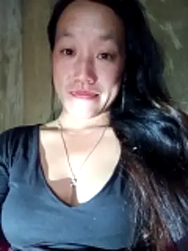 Snapshot of Phantamay chatting on 6, 11, 2025 Phantamay online show from 6, 11, 2025