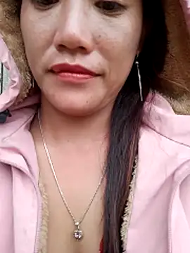 Snapshot of Phantamay chatting on 24, 10, 2025 Phantamay online show from 24, 10, 2025