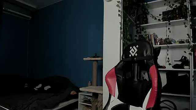 Holy Mistress S online show from 11, 11, 2025