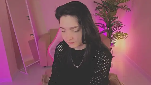 Linda Sweetiest online show from 22, 12, 2025