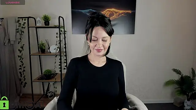 Sara Devills online show from 15, 12, 2025