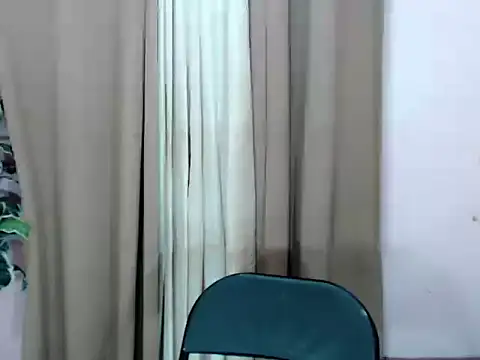 Snapshot of Felicity_lux chatting on 27, 6, 2026 Felicity lux online show from 27, 6, 2026