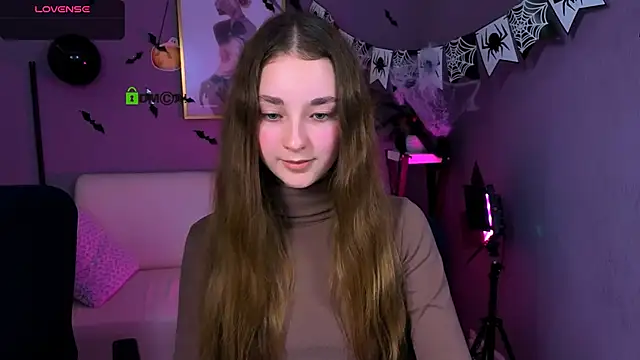 Snapshot of alisabliss chatting on 25, 10, 2025 alisabliss online show from 25, 10, 2025