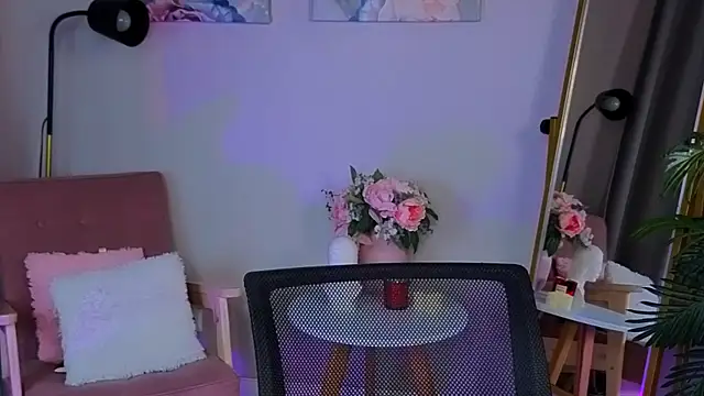 thepretty kitty online show from 18, 11, 2025