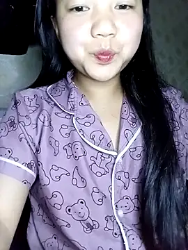 Quynhsumon online show from 20, 2, 2026