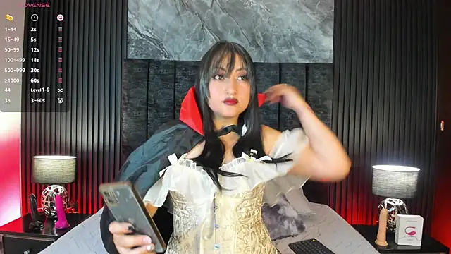 Snapshot of KinkyAshley chatting on 31, 10, 2025 KinkyAshley online show from 31, 10, 2025