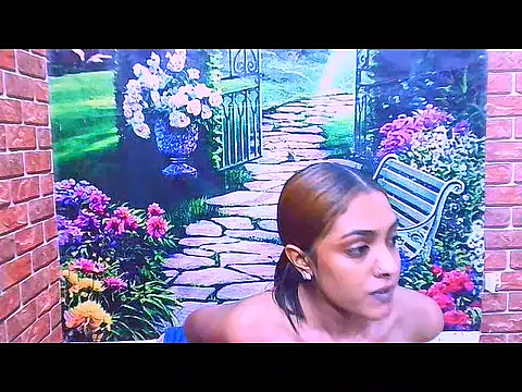 IndianPretty1 online show from 8, 11, 2025