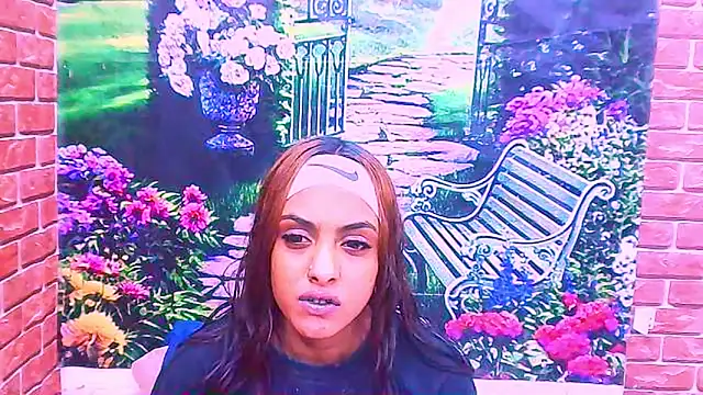 IndianPretty1 online show from 21, 11, 2025