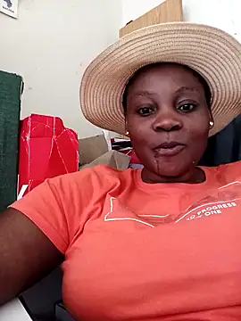 blackbeautyxx92 online show from 19, 11, 2025