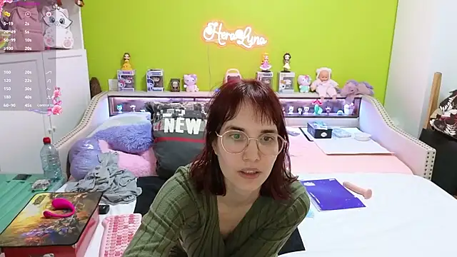  HeraLuna  online show from 2, 2, 2026