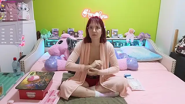 Snapshot of _HeraLuna_ chatting on 9, 1, 2026 HeraLuna online show from 9, 1, 2026