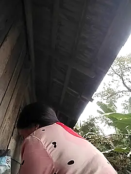 Nadia-a online show from 31, 10, 2025