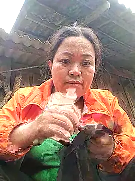 Nadia-a online show from 17, 11, 2025