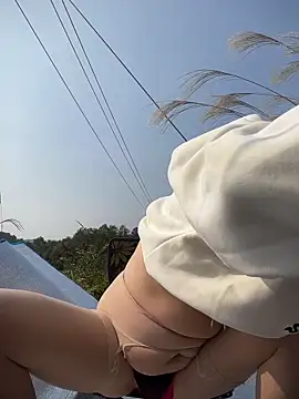 Maomilove1 online show from 4, 12, 2025