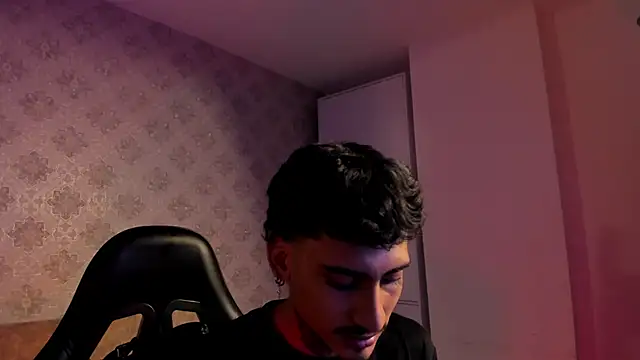 Mr Strike online show from 23, 11, 2025