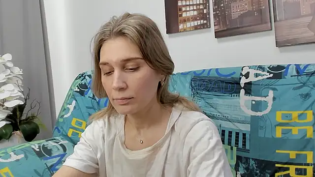 Tenderly Sophie online show from 13, 2, 2026