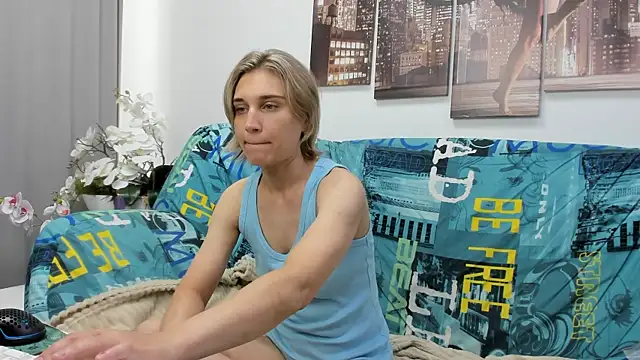 Tenderly Sophie online show from 15, 6, 2026